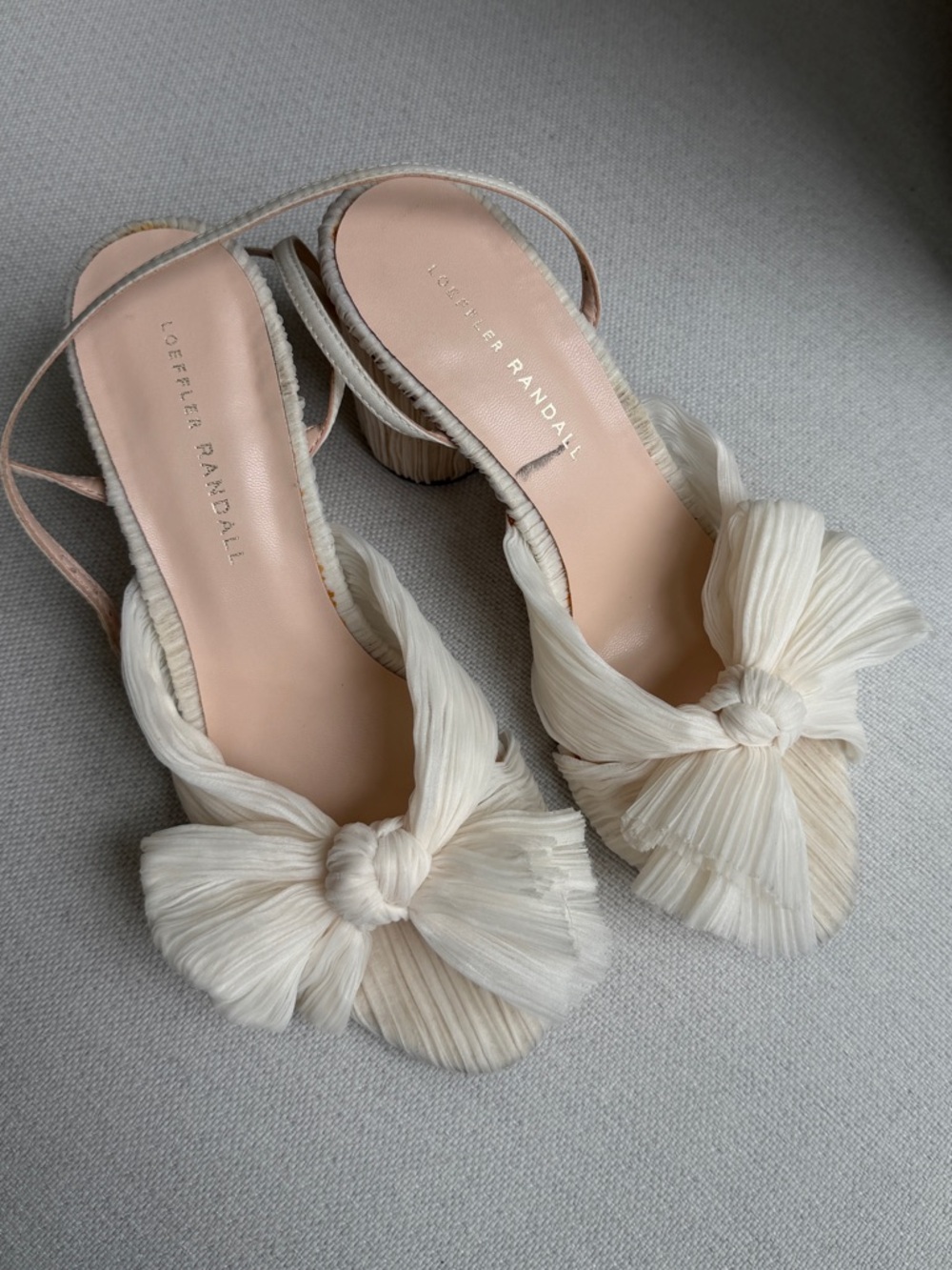 Loeffler Randall Camellia Pleated Bow Heel - Picture 5 of 9